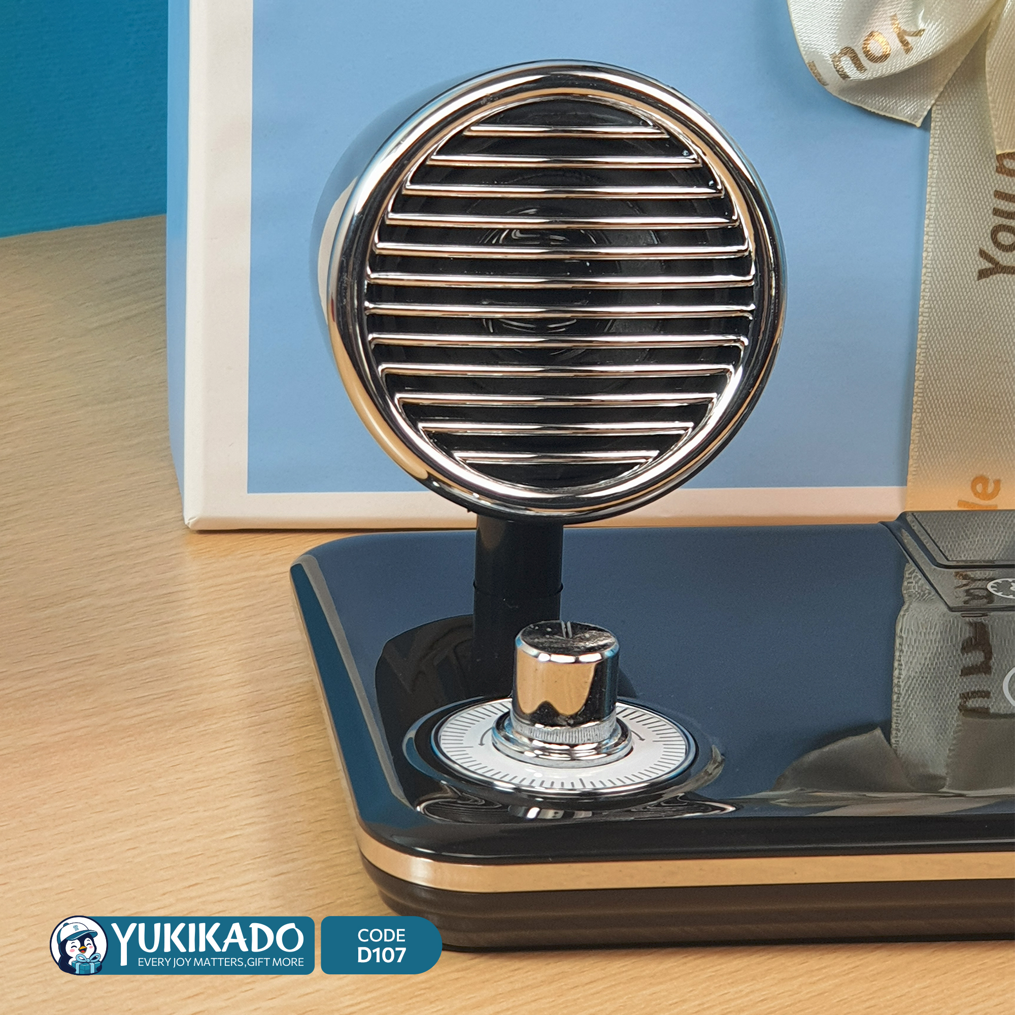 ست هدیه چراغ مطالعه اسپیکردار با شارژر وایرلس کد D107 - تصویر 8
